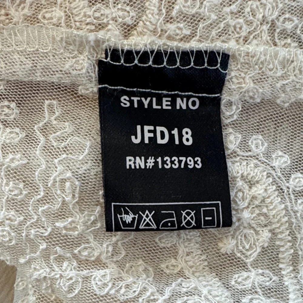 NWT! Elegant POL Cream Lace High Low Sundress Size Small - Picture 8 of 13